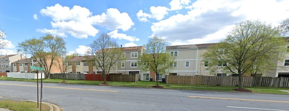 More Photos Of Saint Barnabas rd, Oxon Hill Land For Sale