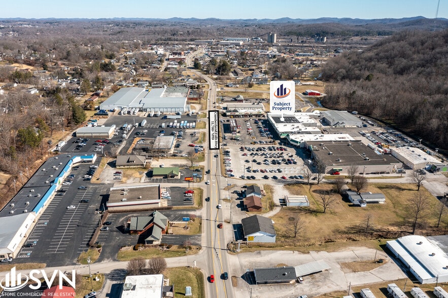 More Photos Of 1001-1029 Cumberland Falls Hwy, Corbin Storefront For Lease