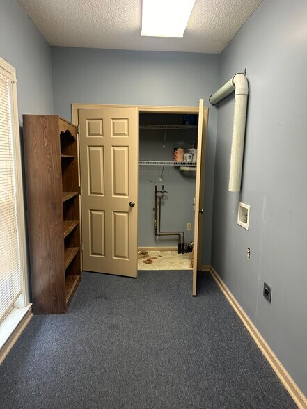 More Photos Of 763 Walnut Knoll Ln, Cordova Medical For Lease