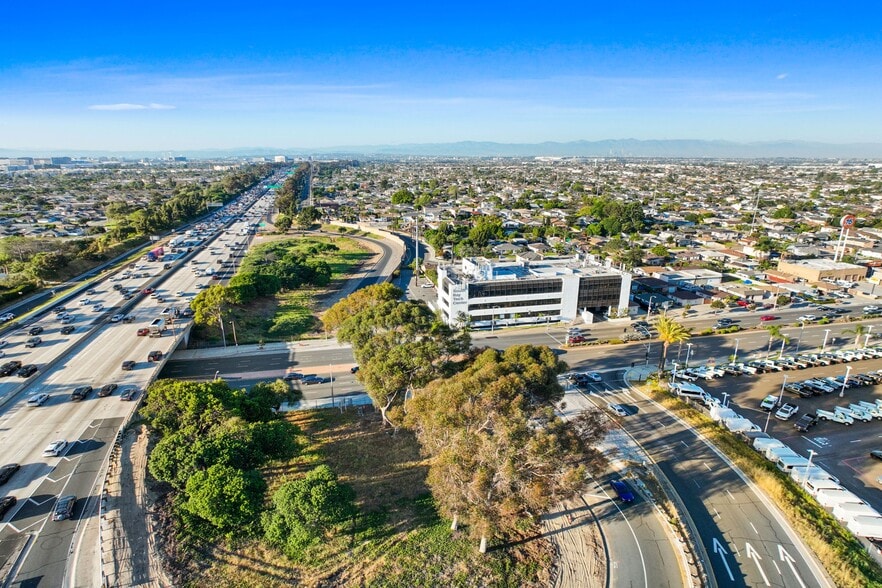 Primary Photo Of 5155 W Rosecrans Ave, Hawthorne Loft Creative Space For Sale
