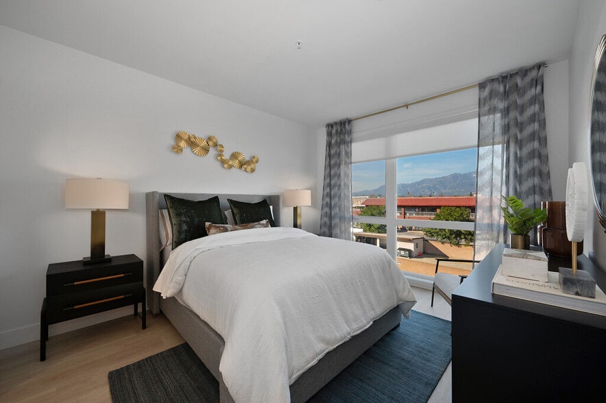 More Photos Of 5570 Rosemead Blvd, Temple City Apartments For Lease