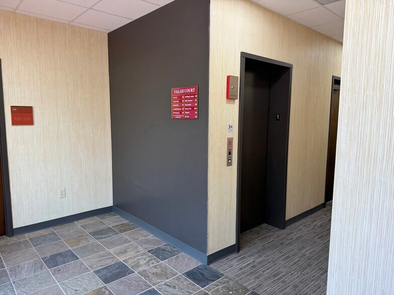 More Photos Of 4640 Valais Ct, Johns Creek Medical For Lease