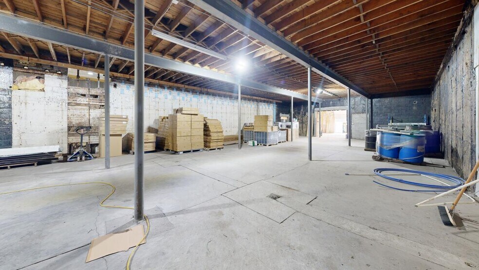More Photos Of 750 Edison Ave, Sunbury Warehouse For Sale