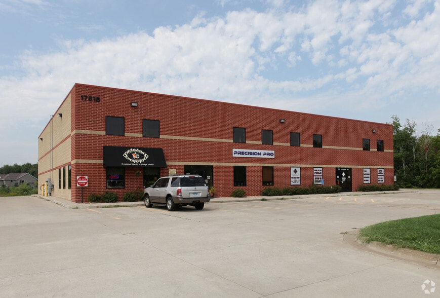 Primary Photo Of 17818 NE Highway 65, Ham Lake Light Distribution For Lease