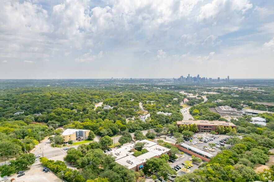 More Photos Of 3103 Bee Caves Rd, Rollingwood Office For Lease