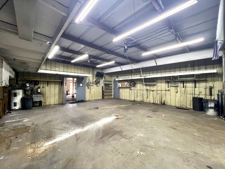 More Photos Of 3101 N Federal Hwy, Pompano Beach Freestanding For Sale