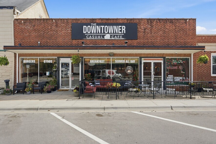 More Photos Of 715 1st Corso, Nebraska City Restaurant For Sale