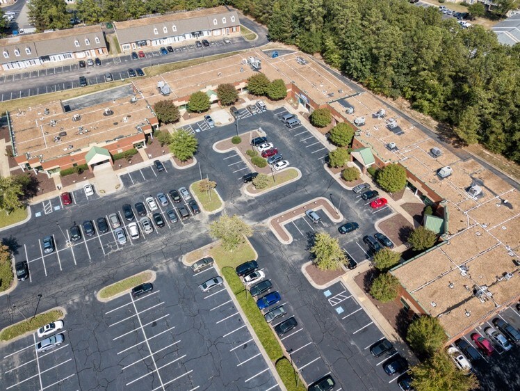 More Photos Of 1807 Huguenot Rd, Midlothian Medical For Lease