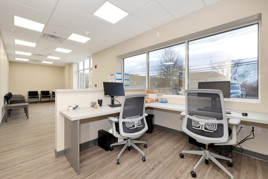 More Photos Of 10 Waldron Ave, Nyack Storefront For Lease