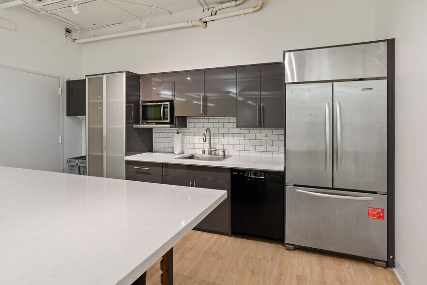 More Photos Of 181 S Park St, San Francisco Office Residential For Lease