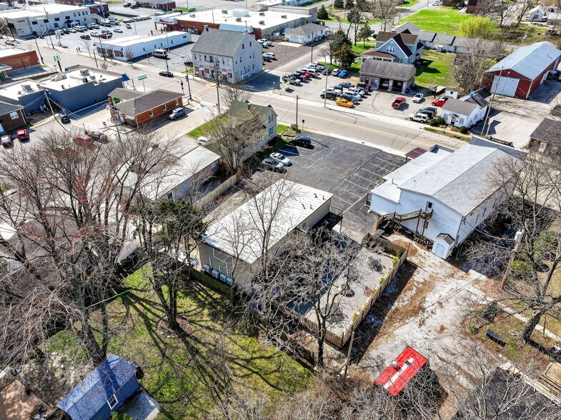 More Photos Of 316 N Main St, Columbia Storefront Retail Office For Sale