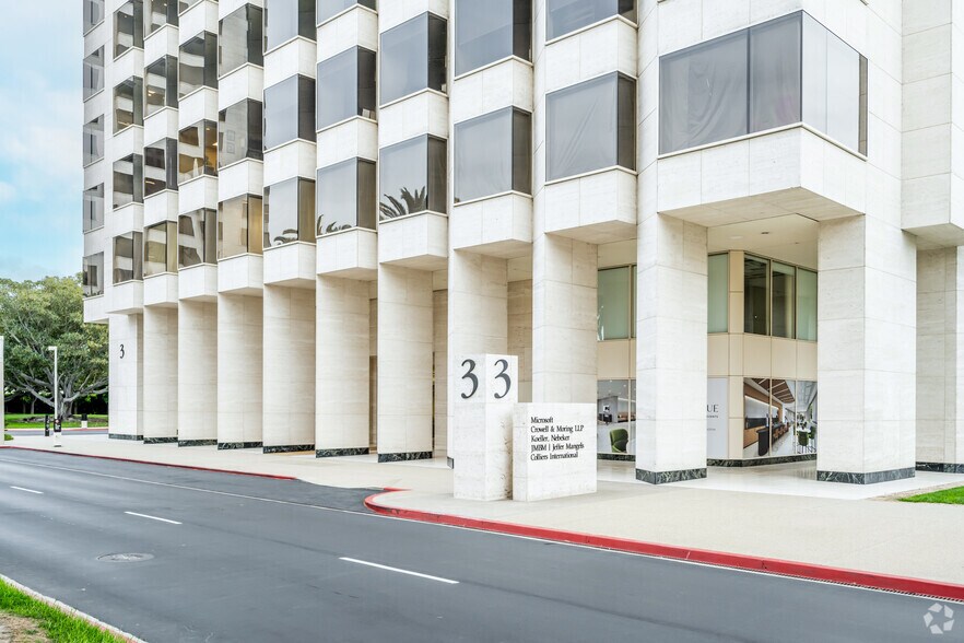 More Photos Of 3 Park Plaza, Irvine Office For Lease