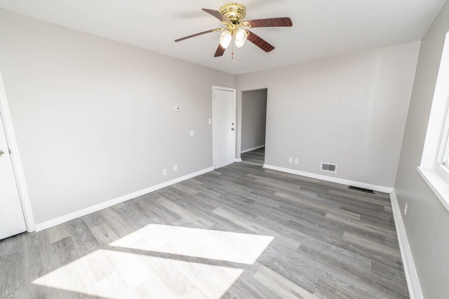 More Photos Of 2808 San Rae Dr, Dayton Multifamily For Sale