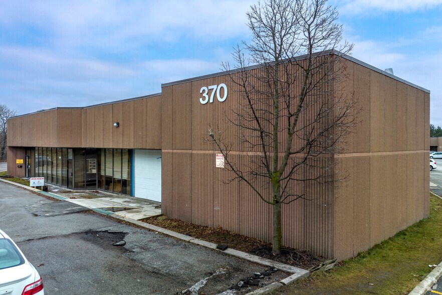 Primary Photo Of 370 Tapscott Rd, Toronto Warehouse For Lease