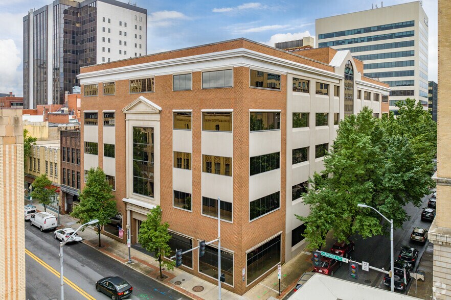More Photos Of 34 Campbell Ave SW, Roanoke Office For Lease