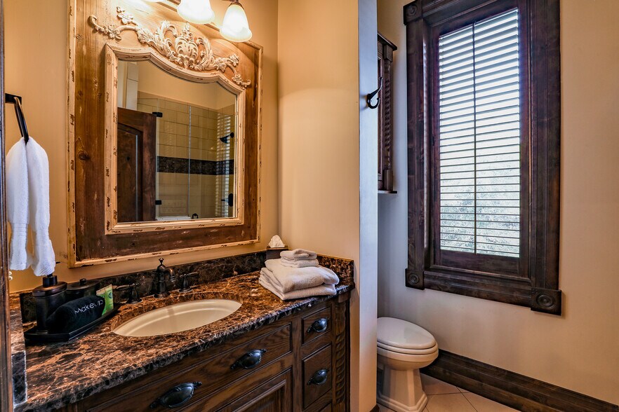 More Photos Of 119 N Main St, Jacksboro Hospitality For Sale