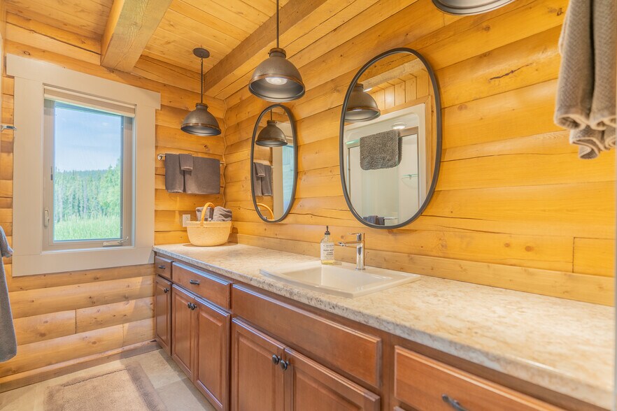 More Photos Of Quartz Lake, Delta Junction Lodge Meeting Hall For Sale