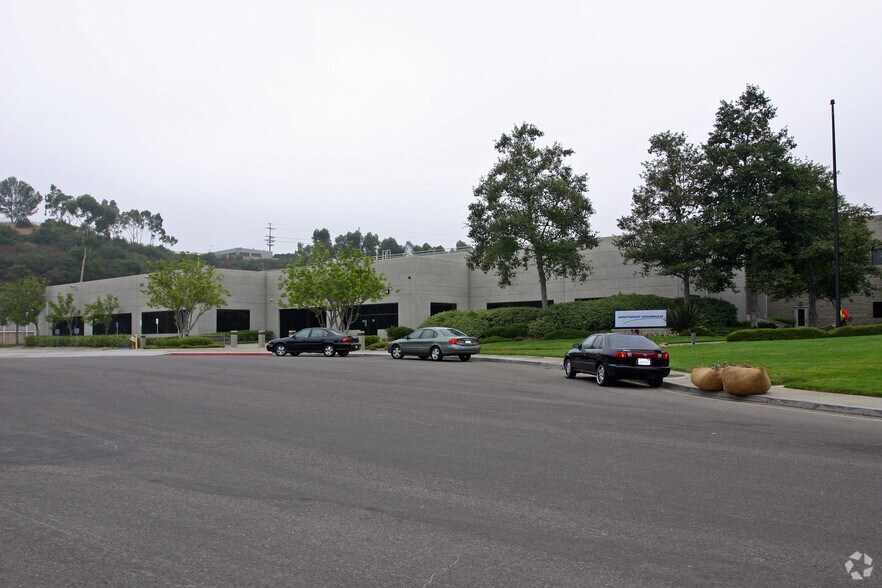 More Photos Of 6295 Ferris Sq, San Diego Light Manufacturing For Lease