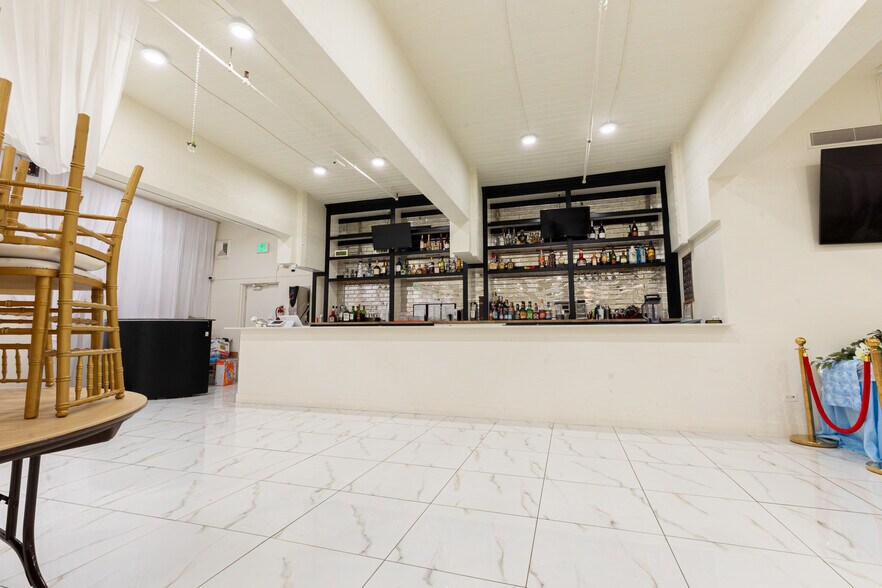 More Photos Of 155 Sheridan Blvd, Lakewood Freestanding For Sale