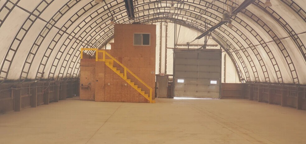 More Photos Of 8116 61st St NW, Stanley Service For Lease