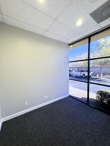 More Photos Of 5505 W Chandler Blvd, Chandler Medical For Lease
