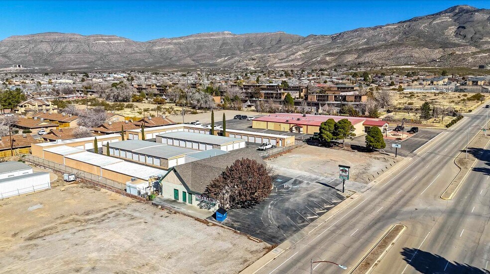 More Photos Of 2203 1st St, Alamogordo General Retail For Sale