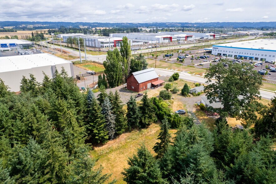 More Photos Of 4825 NE Starr Blvd, Hillsboro Land For Sale