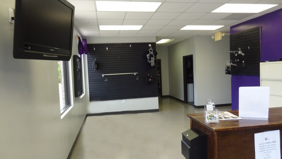 More Photos Of 240 Mercer Jct, Macon-Bibb Warehouse For Lease