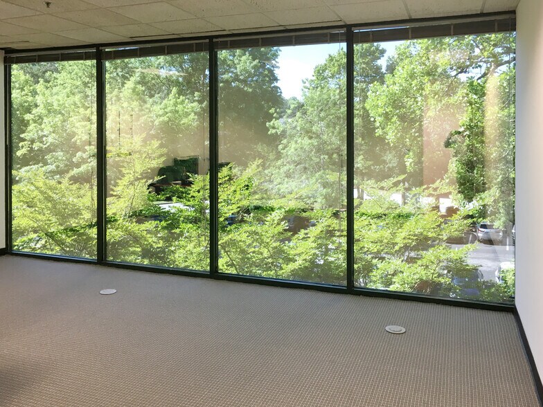More Photos Of 5950 Live Oak Pky, Norcross Office For Lease