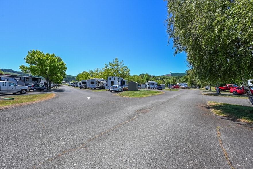 More Photos Of 1120 John Long Rd, Oakland Manufactured Housing Mobile Home Park For Sale