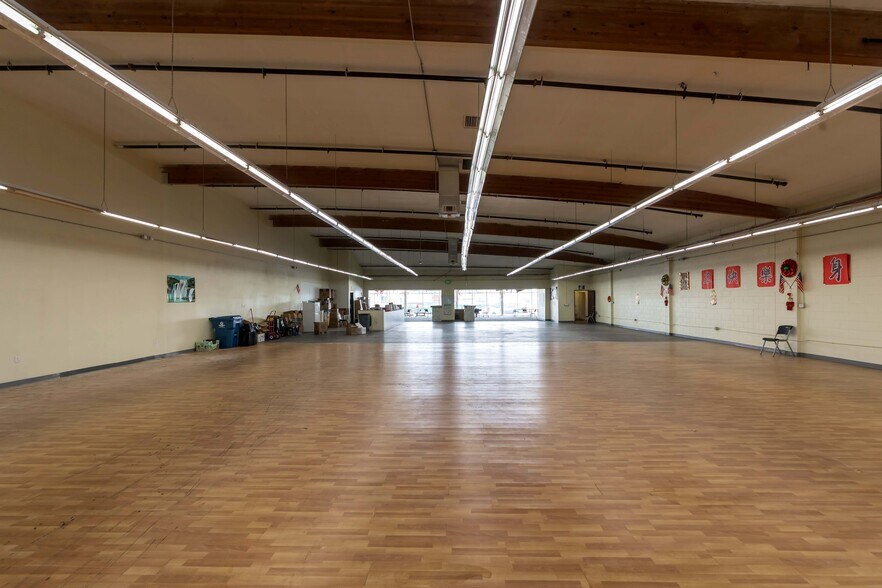 More Photos Of 1635-1645 W Valley Blvd, Alhambra General Retail For Sale