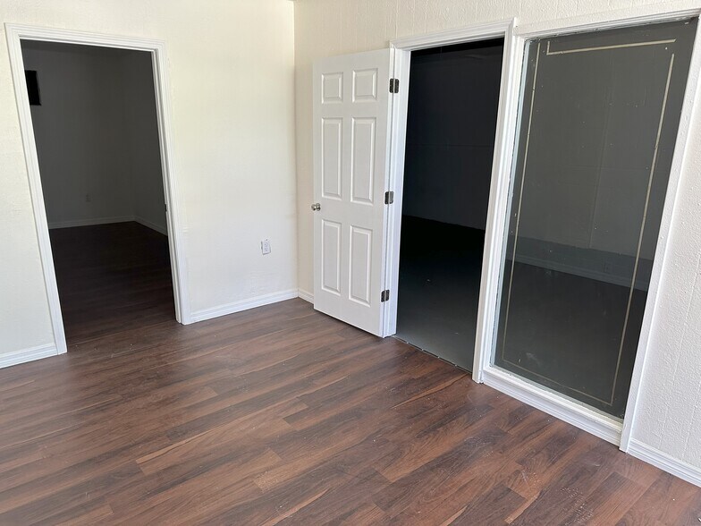 More Photos Of 3214-3218 Lenox Ave, Jacksonville Service For Lease