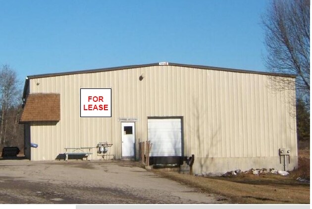 More Photos Of 185 Northridge Dr, Shawano Warehouse For Lease