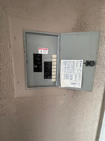 More Photos Of 2350 Stanton Street, Detroit Apartments For Sale