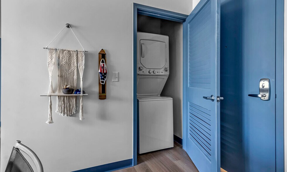 More Photos Of 2915-2949 N Forest Rd, Amherst Apartments For Sale