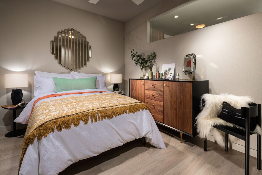 More Photos Of 750 S Grand Ave, Los Angeles Apartments For Lease