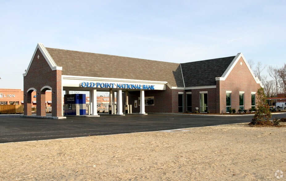 More Photos Of 13480 Carrollton Blvd, Smithfield Bank For Sale