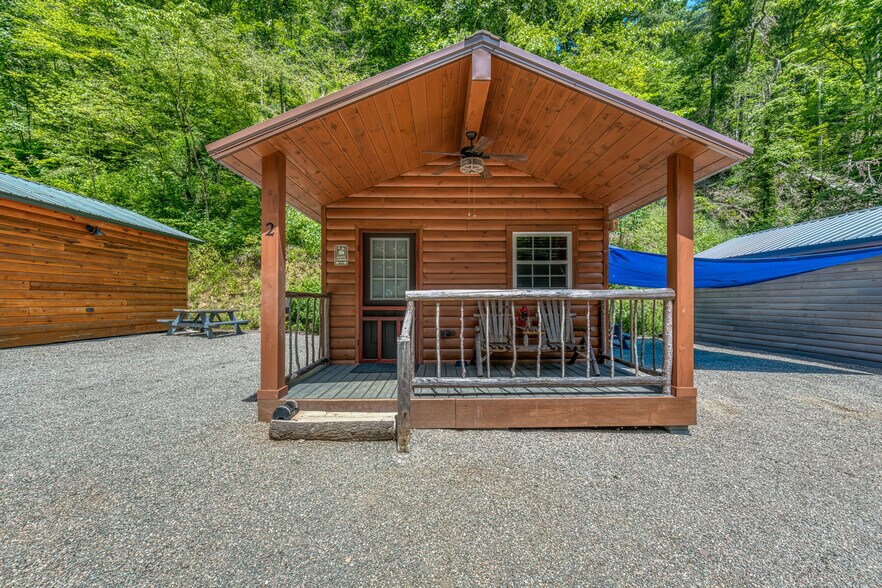More Photos Of 5340 US-321, Butler Specialty For Sale