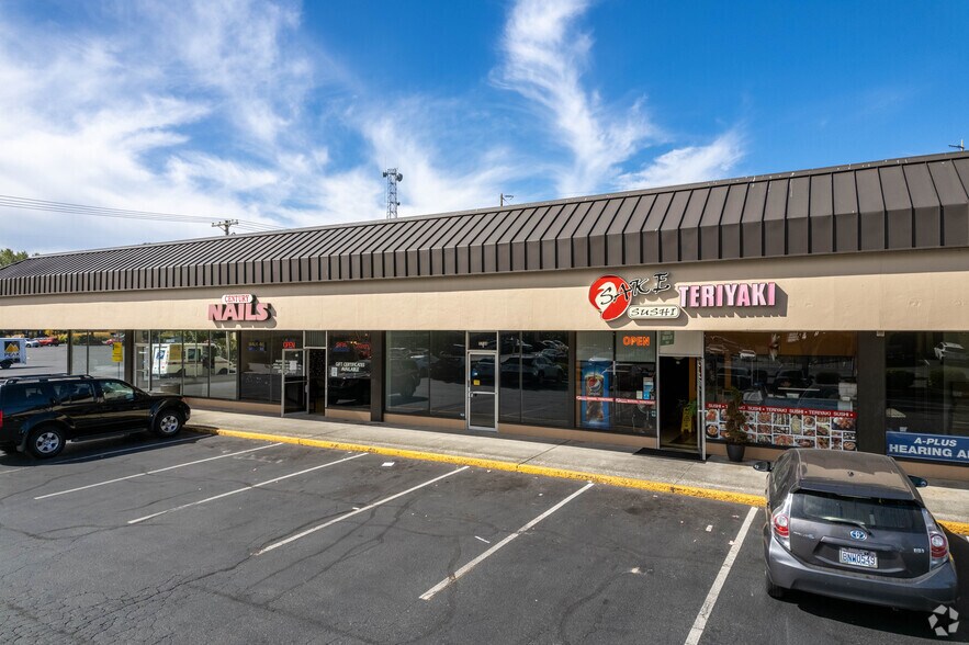 More Photos Of 2101-2405 N Pearl St, Tacoma Unknown For Lease
