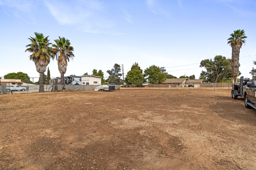 More Photos Of 2366 Main St, Ramona Office For Sale