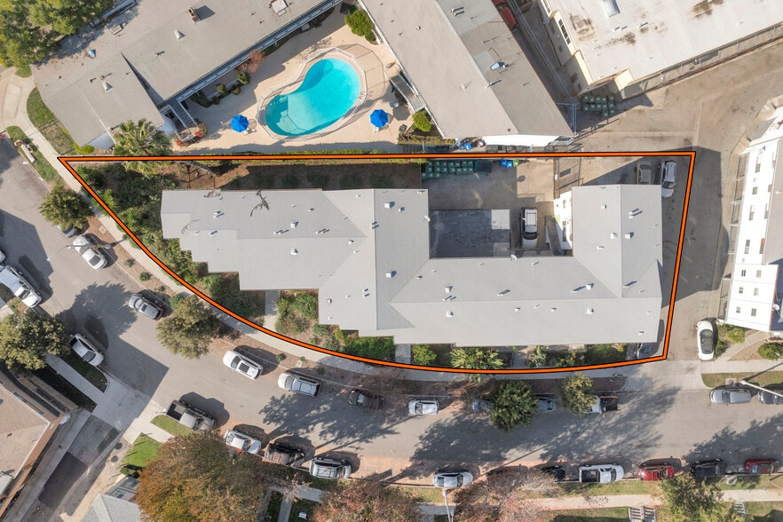 More Photos Of 3867-3885 Potomac Ave, Los Angeles Apartments For Sale