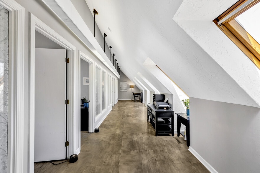 More Photos Of 38 Rt-134, South Dennis Loft Creative Space For Sale