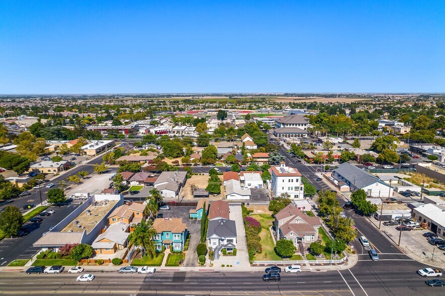 More Photos Of 8336 Brentwood Blvd, Brentwood Office Residential For Sale