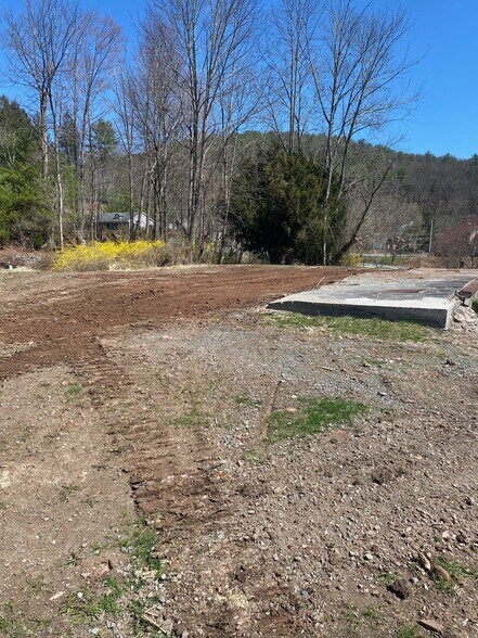 More Photos Of 12 River Rd, Barryville Apartments For Sale