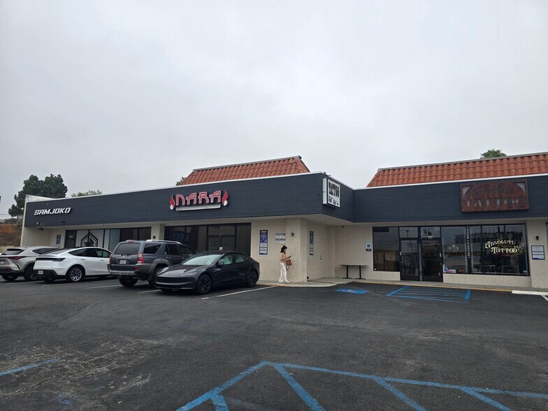More Photos Of 8055-8065 Clairemont Mesa Blvd, San Diego Unknown For Lease