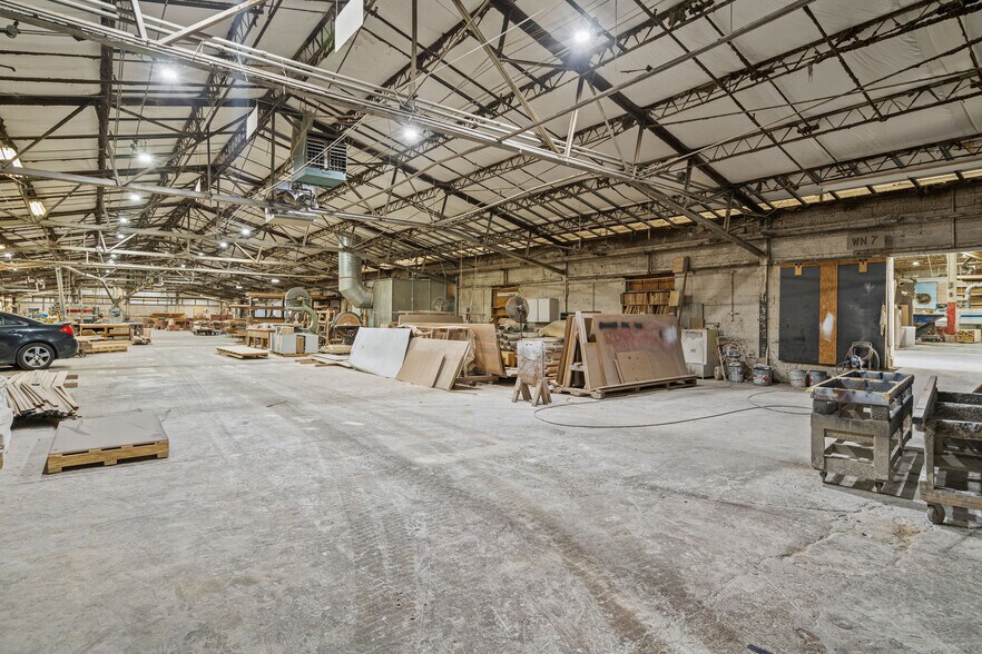 More Photos Of 1641 Crystal Ave, Kansas City Warehouse For Sale