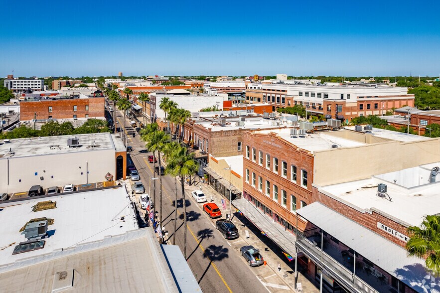 More Photos Of 1718 7th Ave E, Tampa Loft Creative Space For Lease