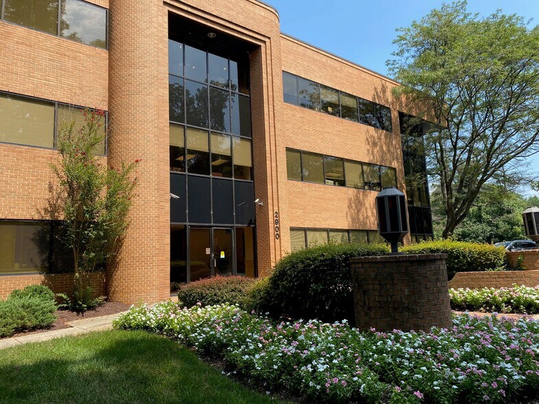 More Photos Of 2900 Linden Ln, Silver Spring Office For Lease