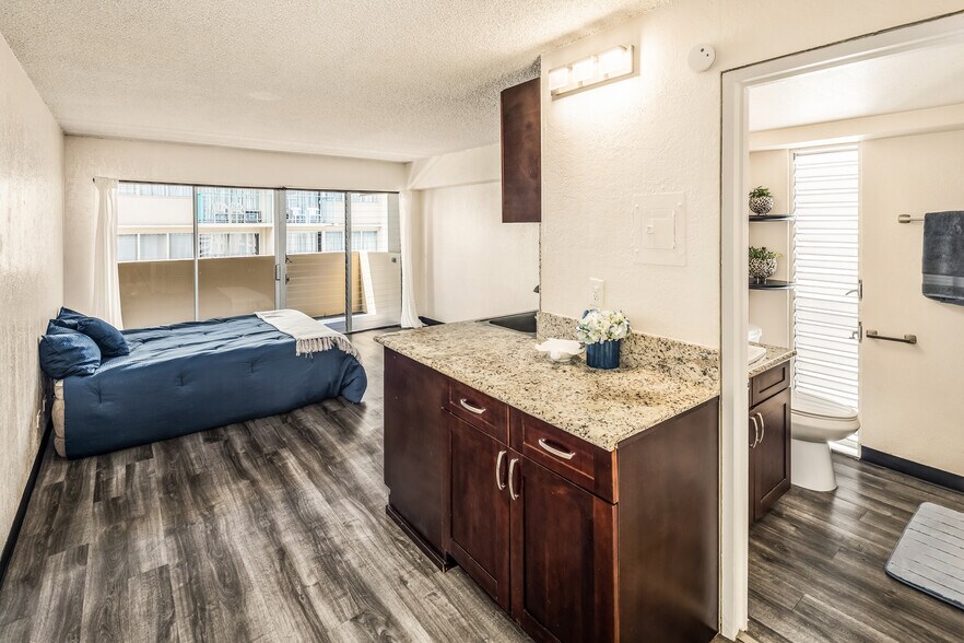 More Photos Of 441 Walina St, Honolulu Apartments For Sale