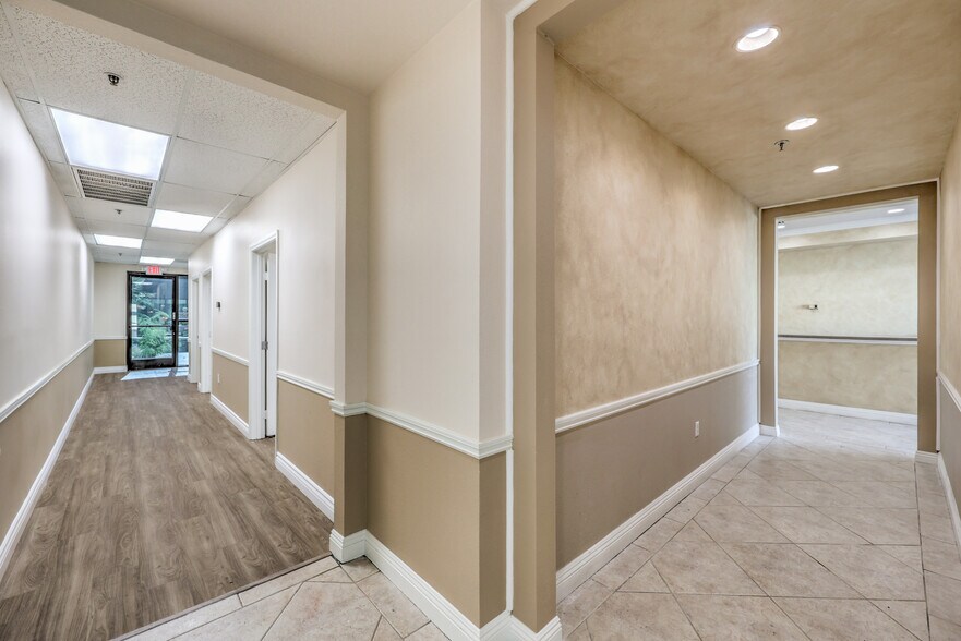 More Photos Of 4270 S Decatur Blvd, Las Vegas Medical For Lease